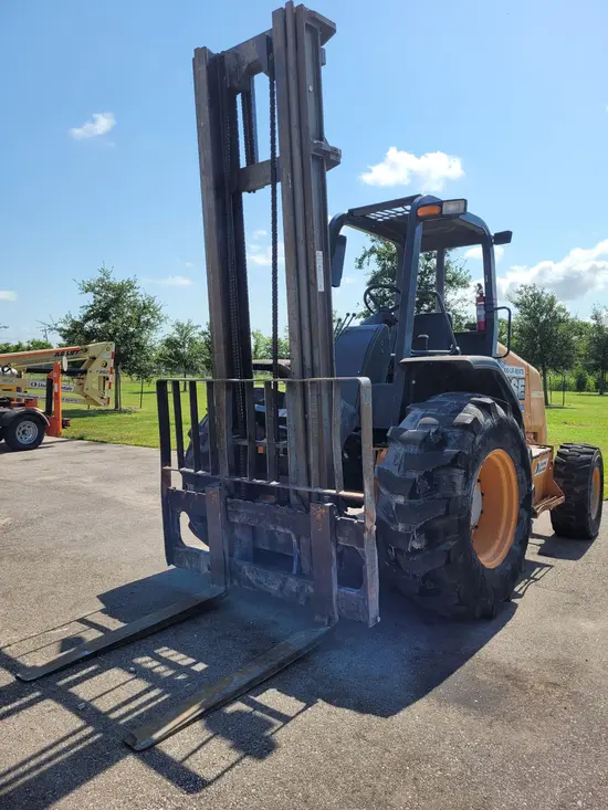 2016 Case 586H Forklift