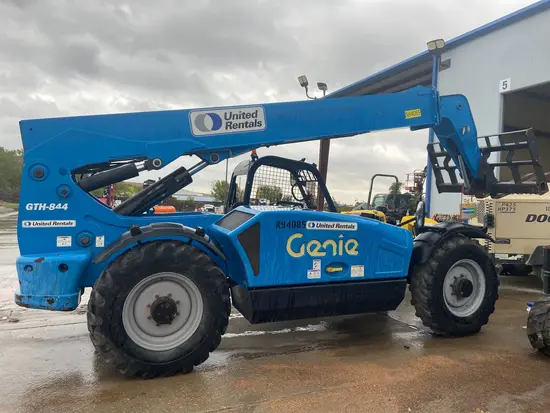 2016 Genie GTH-844D Forklift