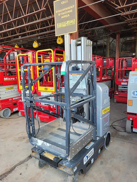 2017 JLG 20MVL Self-Propelled One-Person Lift