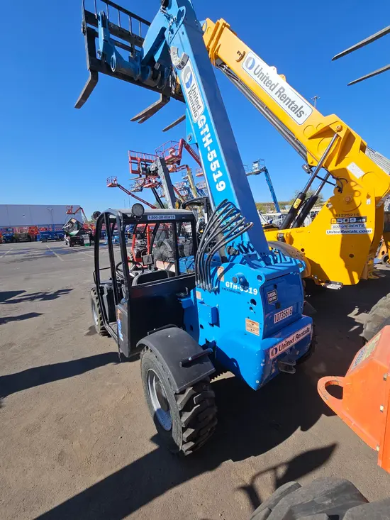 2018 Genie GTH-5519 Forklift