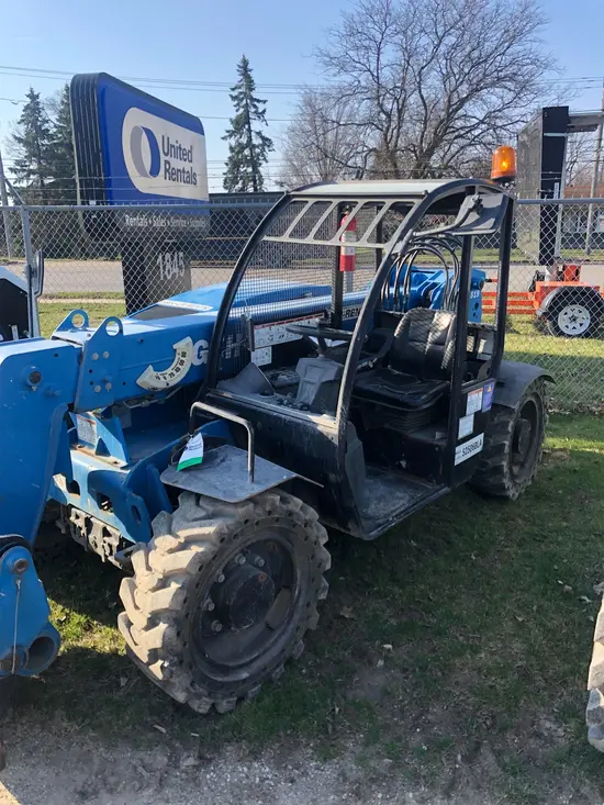 2017 Genie GTH-5519 Forklift