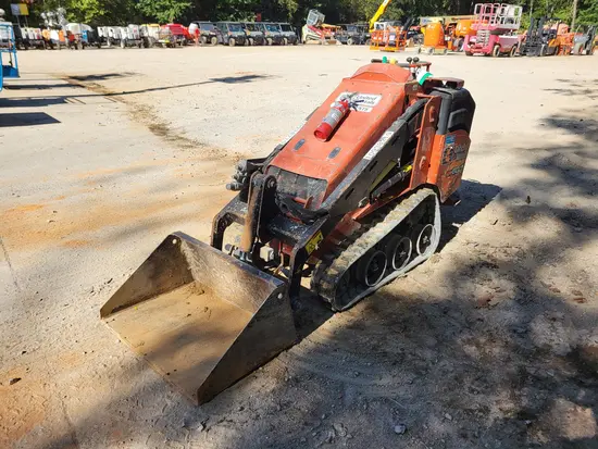 2019 Ditch Witch SK600 Track Loader