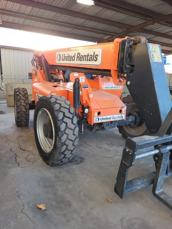 2016 SKYTRAK 6042 Forklift