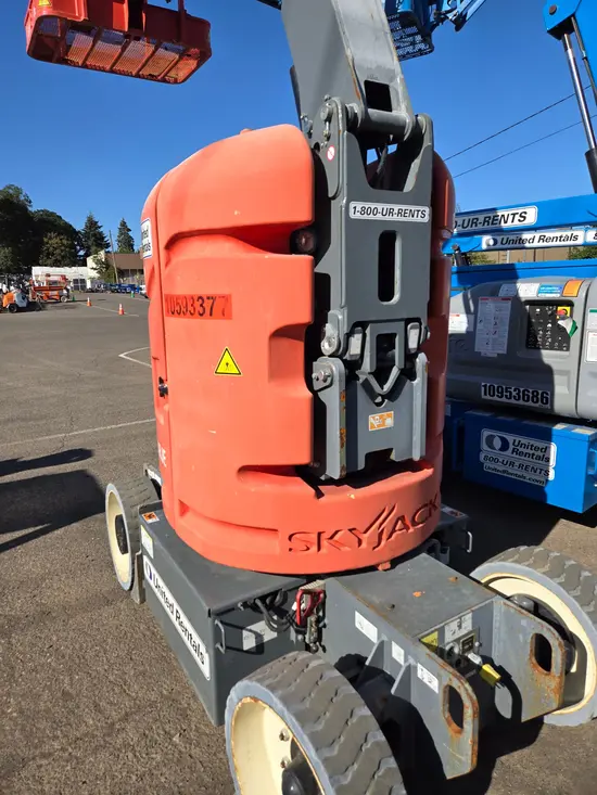 2017 Skyjack SJ30ARJE Articulating Boom Lift