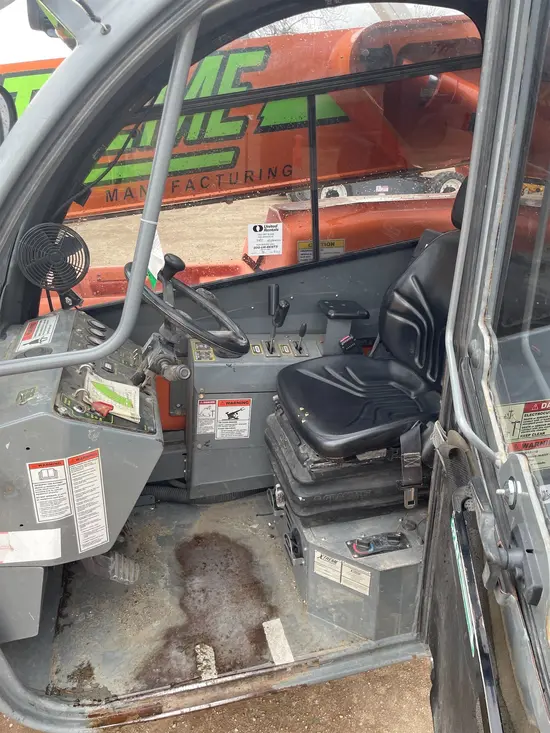 2014 XTREME XR842 Forklift