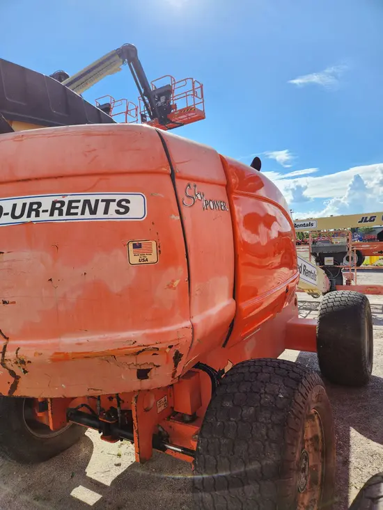 2016 JLG 600S Boom Lift