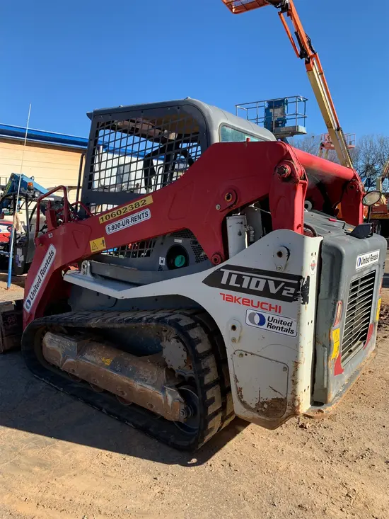 2017 Takeuchi TL10V2-R Track Loader