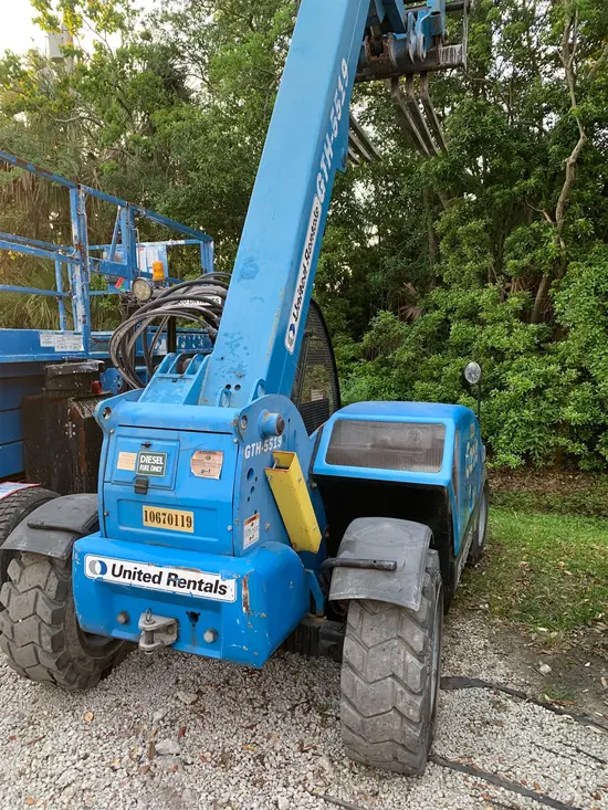 2017 Genie GTH-5519 Forklift