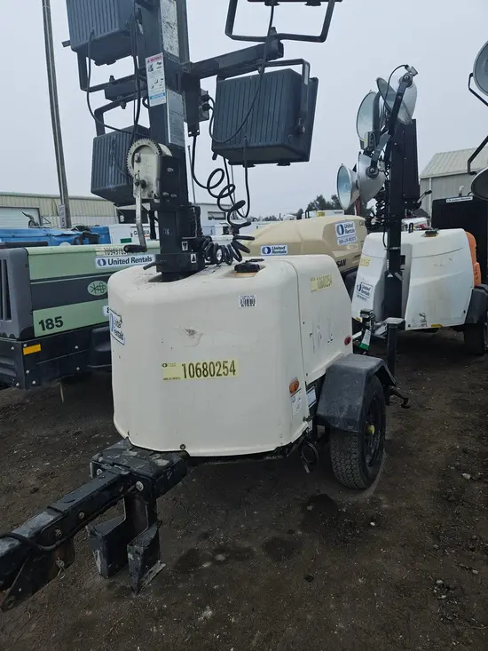 2017 Terex RL4 Towable Light Tower