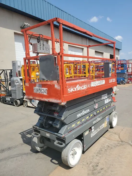 2017 Skyjack SJIII3226 Scissor Lift