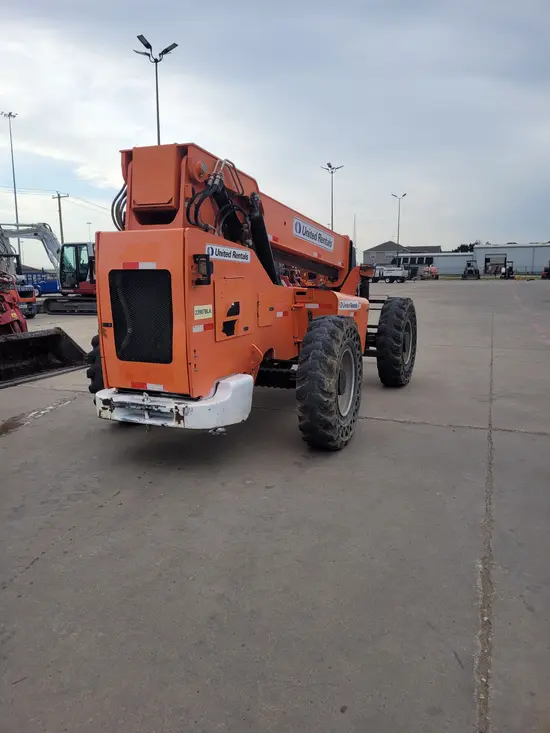 2015 SKYTRAK 6042 Forklift