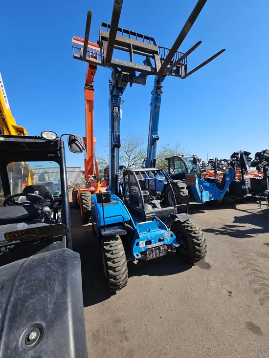 2018 Genie GTH-5519 Forklift