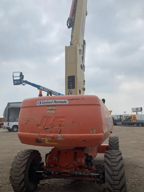 2017 JLG 800S Boom Lift