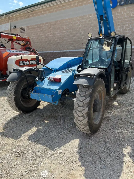 2017 Genie GTH-844D Forklift
