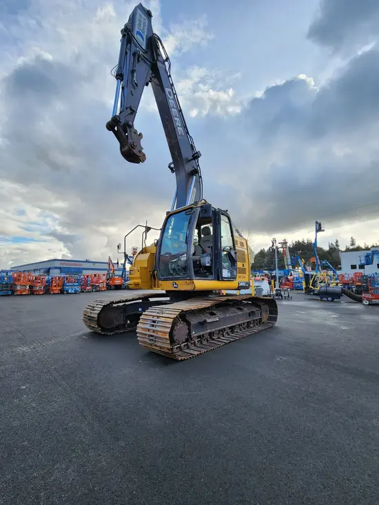 2017 John Deere 245G LC Excavator