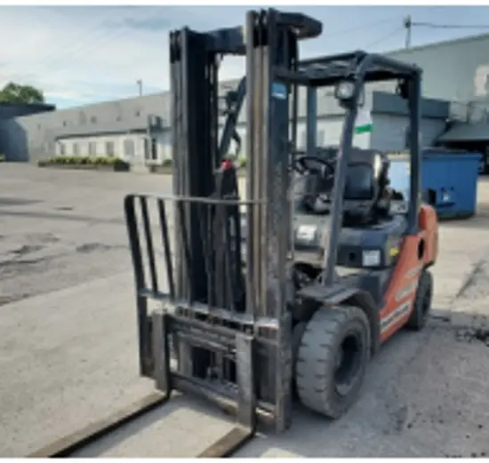 2018 Toyota 8FDU25 Warehouse Forklift
