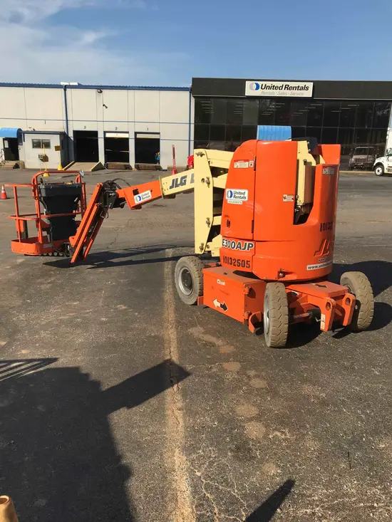 2013 JLG E300AJP Articulating Boom Lift