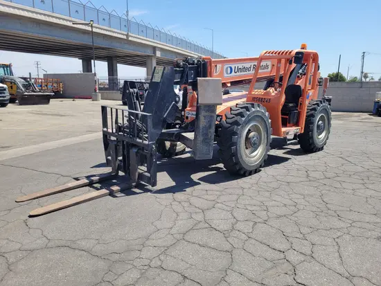 2017 SKYTRAK 10054 Forklift