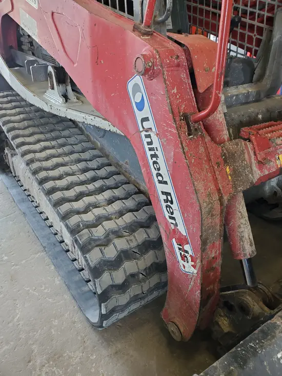 2017 Takeuchi TL12V2-R Track Loader