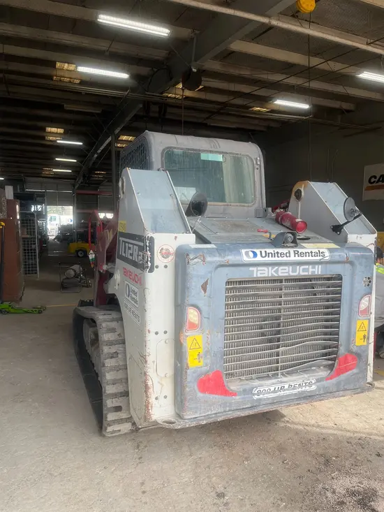 2018 Takeuchi TL12R2-CR Track Loader