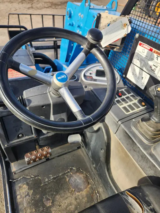 2017 Genie GTH-5519 Forklift