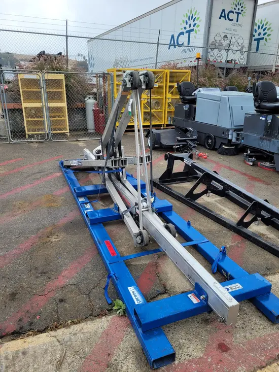 2017 EME 4400T-15 Crane