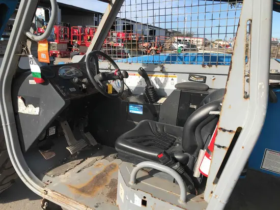 2013 Genie GTH-844 Forklift