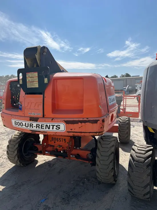 2013 JLG 400S Boom Lift