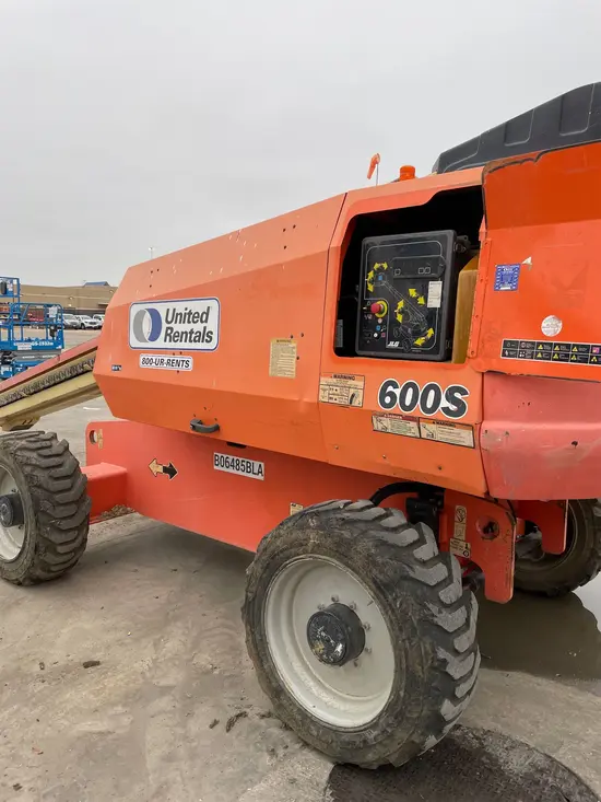 2013 JLG 600S Boom Lift