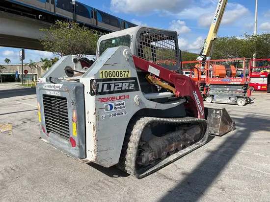 2017 Takeuchi TL12R2-R Track Loader