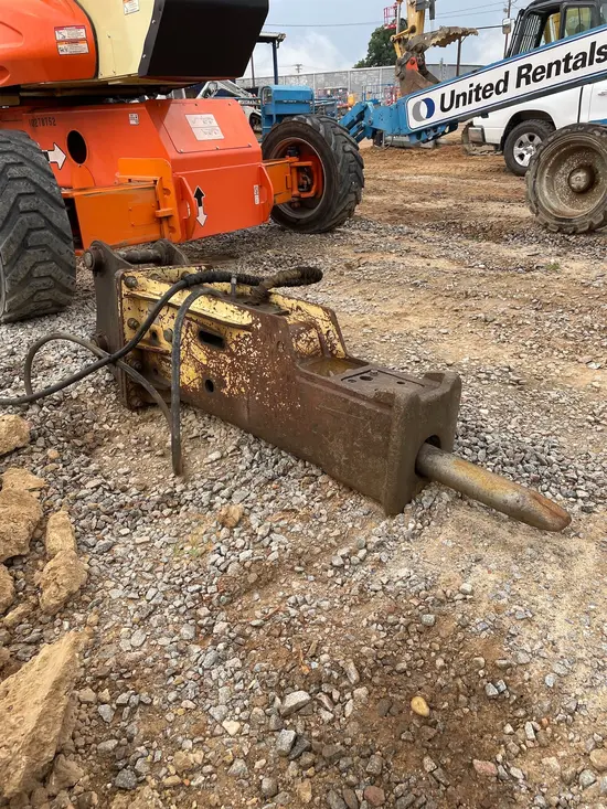 2013 Stanley MBX138 Attachment