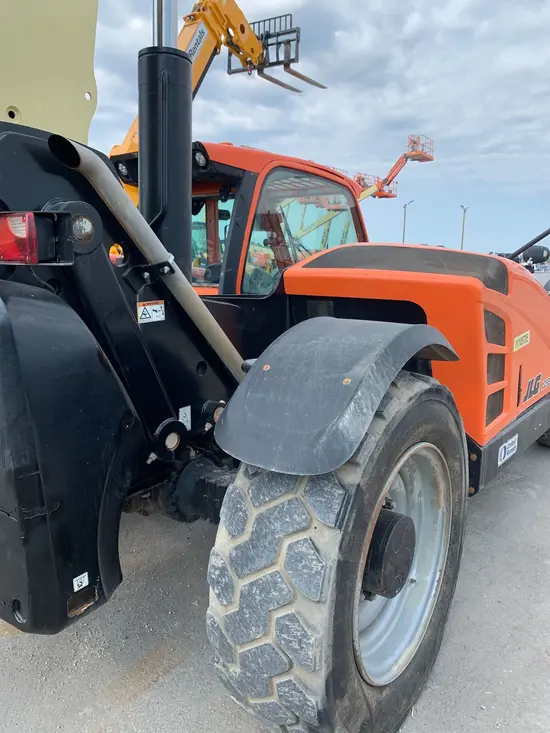 2020 JLG 1255 Forklift