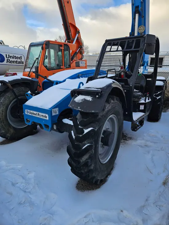 2016 Genie GTH-844D Forklift