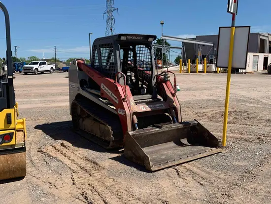 2015 Takeuchi TL10R Track Loader