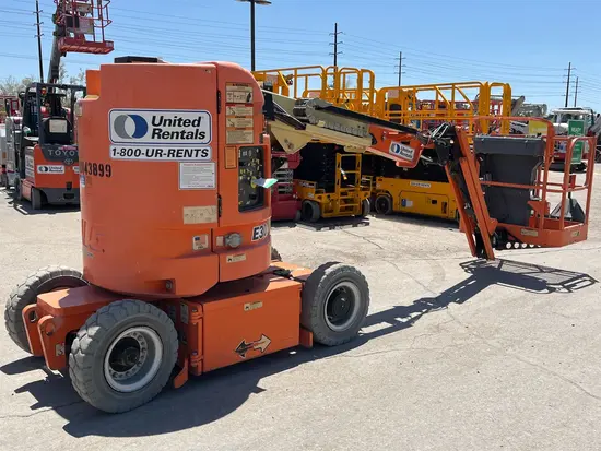2013 JLG E300AJP Articulating Boom Lift