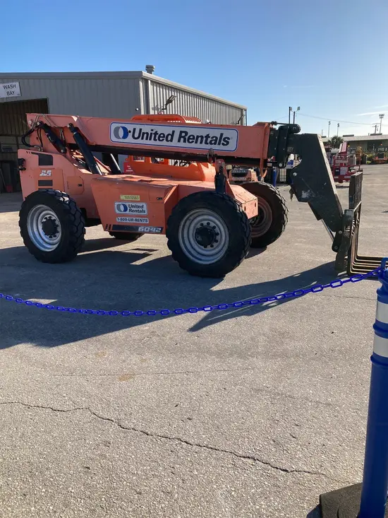 2016 SKYTRAK 6042 Forklift