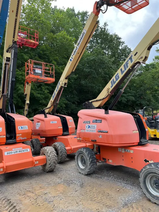 2015 JLG 400S Boom Lift
