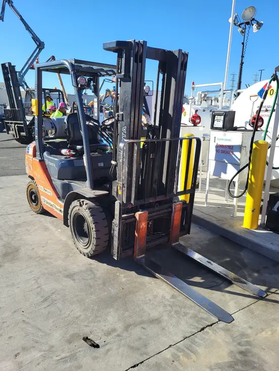 2018 Toyota 8FGU25 Warehouse Forklift