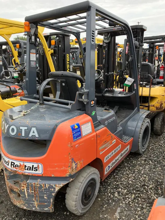 2018 Toyota 8FGU25 Warehouse Forklift