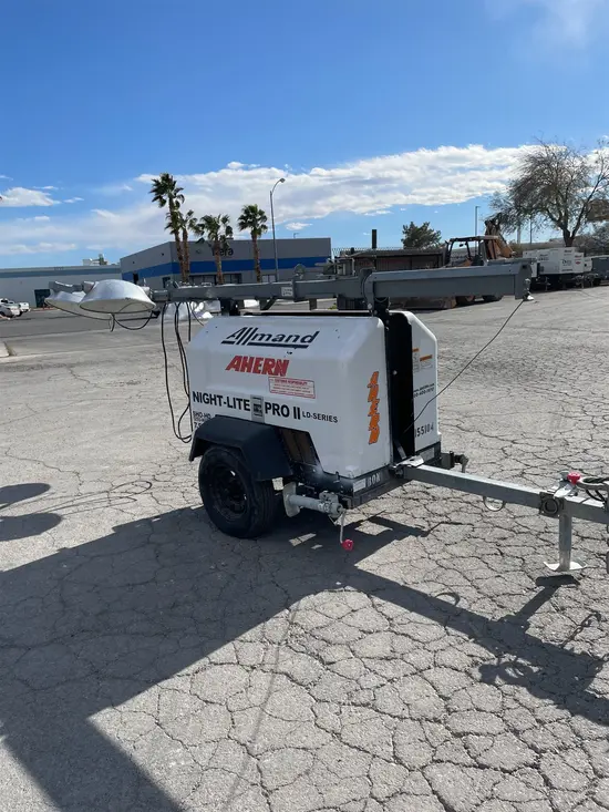 2015 Allmand NLPRO II Towable Light Tower
