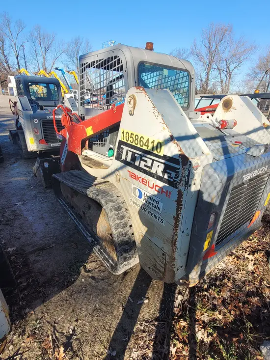 2017 Takeuchi TL12R2-R Track Loader