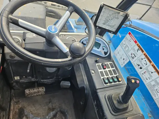 2017 Genie GTH-5519 Forklift