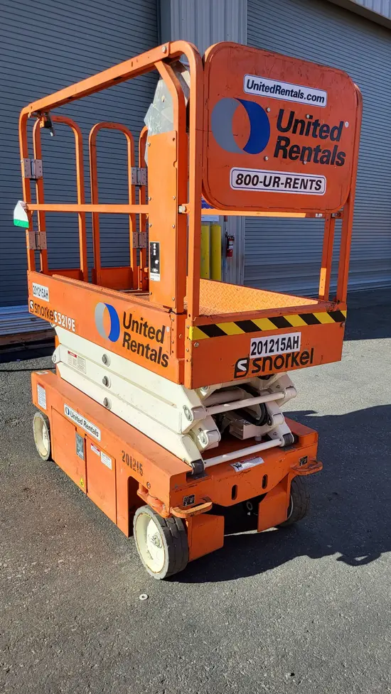 2017 Snorkel S3219E Scissor Lift