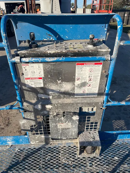 2014 Genie S-80 Boom Lift