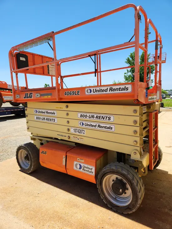 2018 JLG 4069LE Scissor Lift