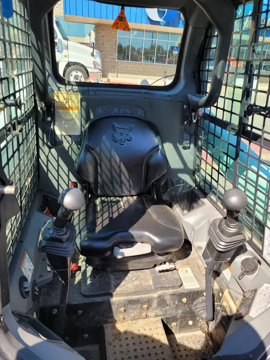2017 Bobcat S550 Track Loader