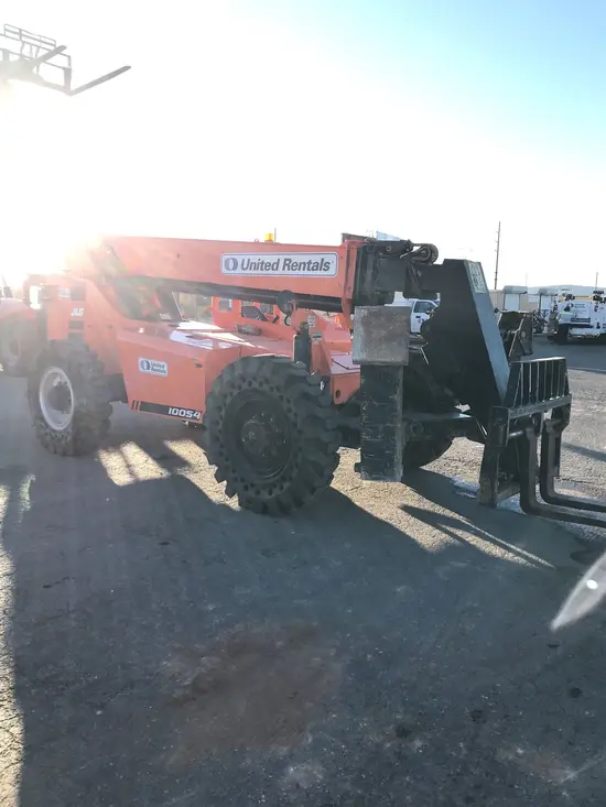 2017 SKYTRAK 10054 Forklift