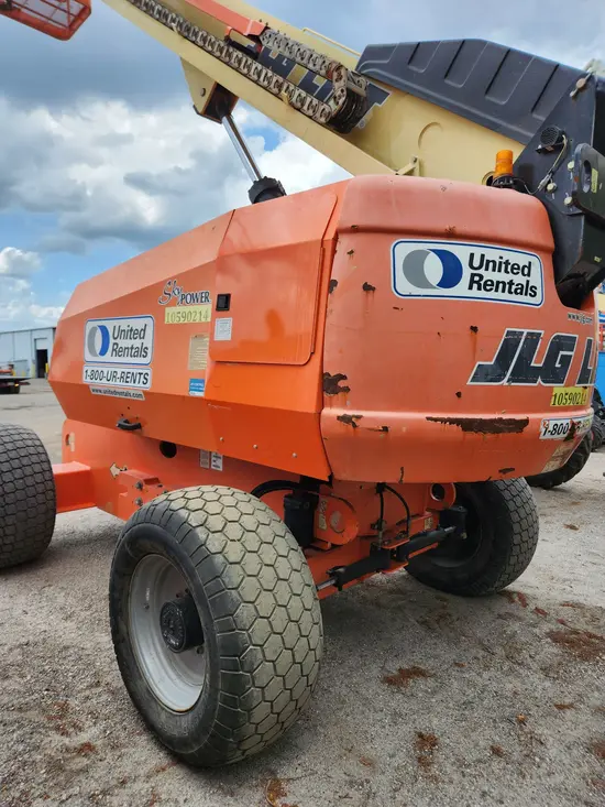 2017 JLG 600S Boom Lift