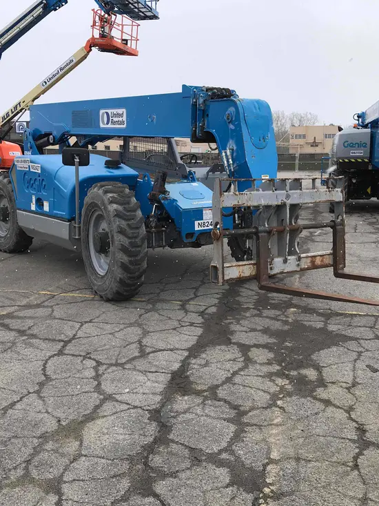 2014 Genie GTH-844D Forklift