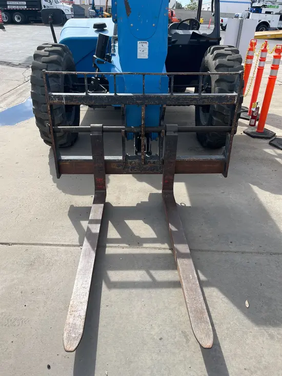 2014 Genie GTH-844 Forklift